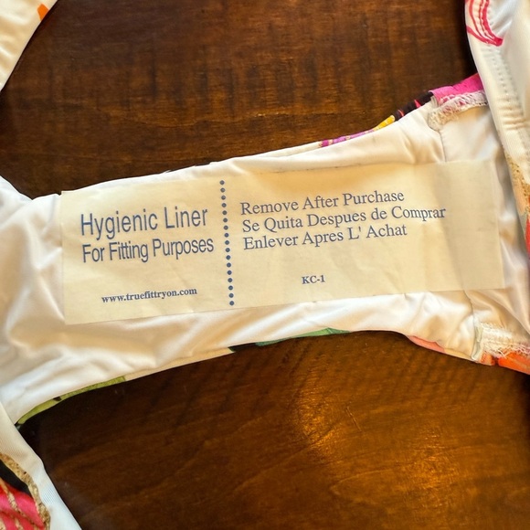 La Blanca Paradise City’ Bikini Bottom MRSP $61. - Picture 6 of 7